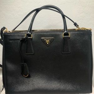 LIKE NEW Prada Large Galleria Tote Bag